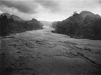 16 m dikke lahar bij de Kelud in 1901. Bron: Wikipedia