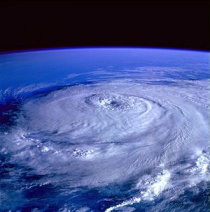 Het corioliseffect zichtbaar bij de orkaan Elena