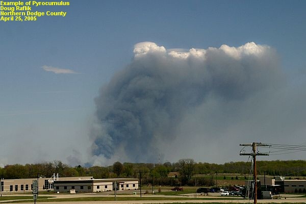 pyrocumulus042505_a.jpg