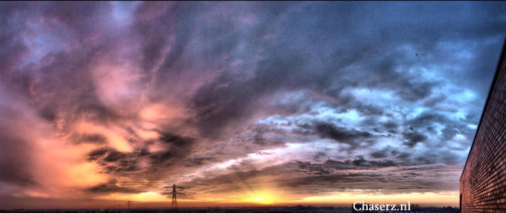2hdr.jpg