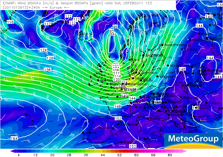 Europe_2011012612_wind850_240.png