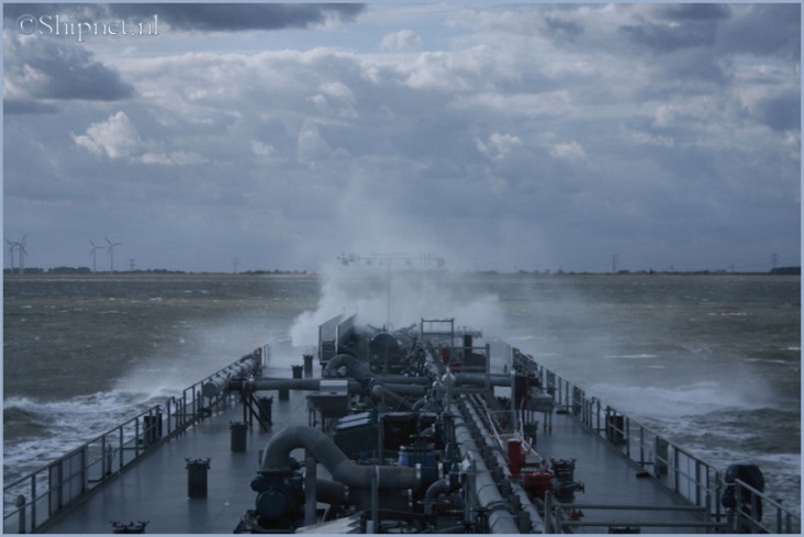 Storm_westerschelden_III_.jpg