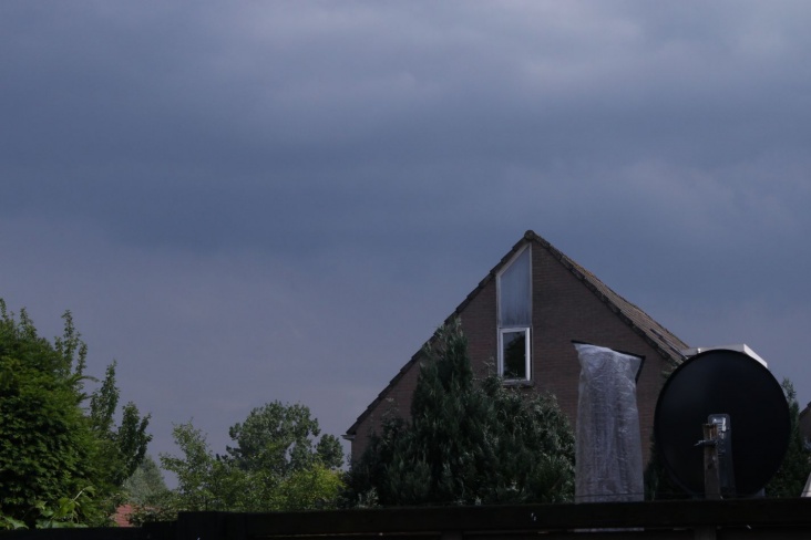 onweer_08_06_10_001.jpg