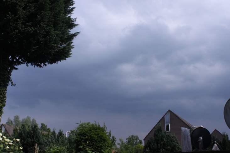 onweer_08_06_10_002.jpg