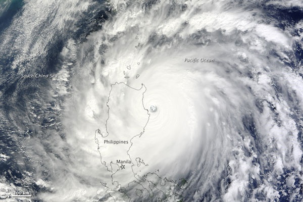 typhoon_megi_nasa_101018_02.jpg