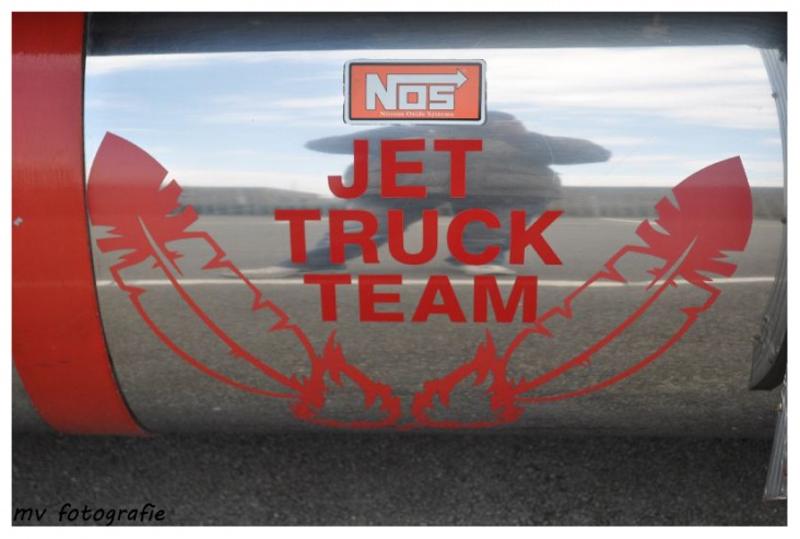 Jettruck07.jpg