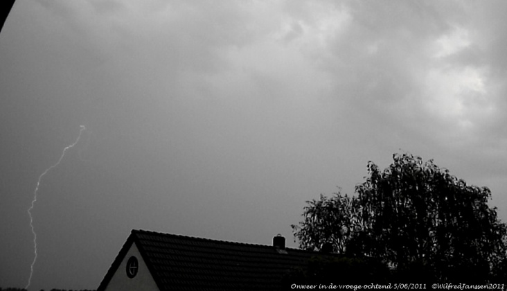 Onweer_5_juni_2011.jpg