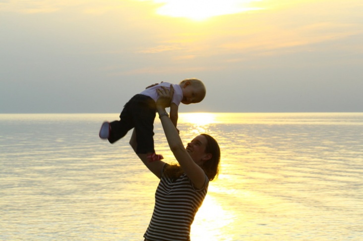 foto_esmee_en_sylvia_02.08.2011.jpg